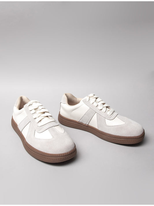 Women's leather casual shoes