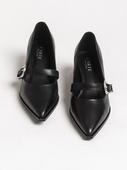 Women's leather shoes